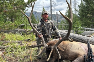 Backcountry Elk Hunting in Wyoming’s Challenging Terrain
